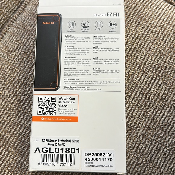 Spigen screen protector 2 pack - iPhone 12/12 pro-new!! - Picture 2 of 2